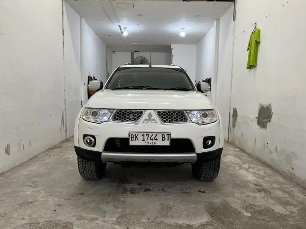 Mitsubishi Pajero Sport Dakar 2012
