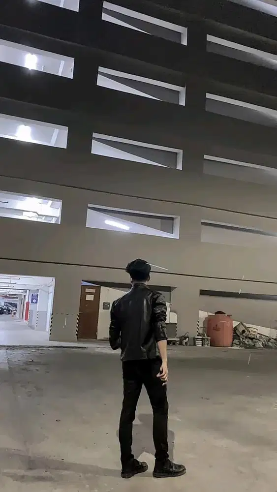 Mencari kerja di warkop