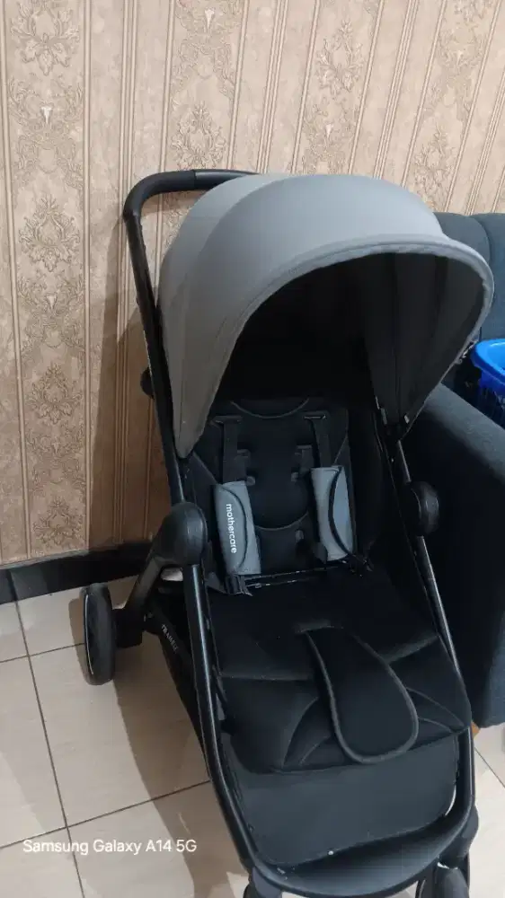 Stroler bayi mother care