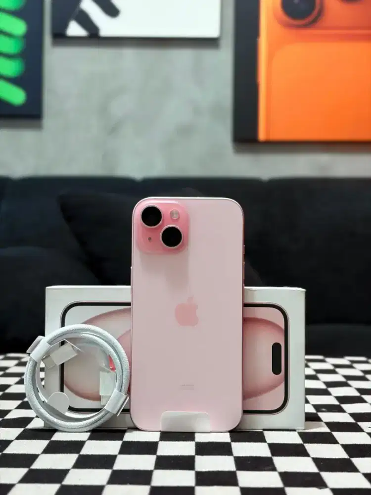 iPhone 15 basic 256Gb iBox