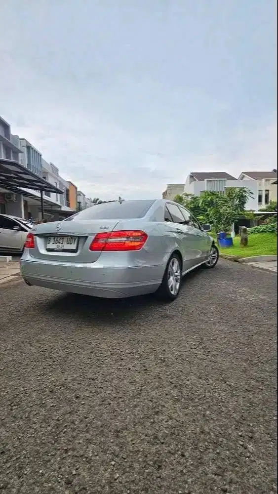 mercedes-benz e250 (2012)