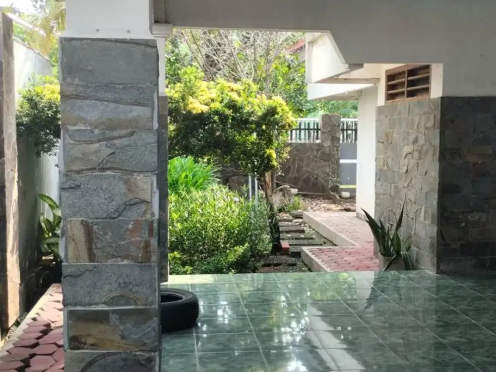 Rumah Hitung Tanah Klampis , SHM ( Waris , Surat” Komplit )