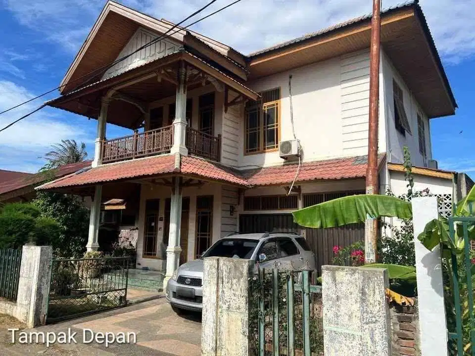 Rumah Ulee Kareng Strategis Luas Tanah 600 Bangunan 400 Kamar Tidur 5