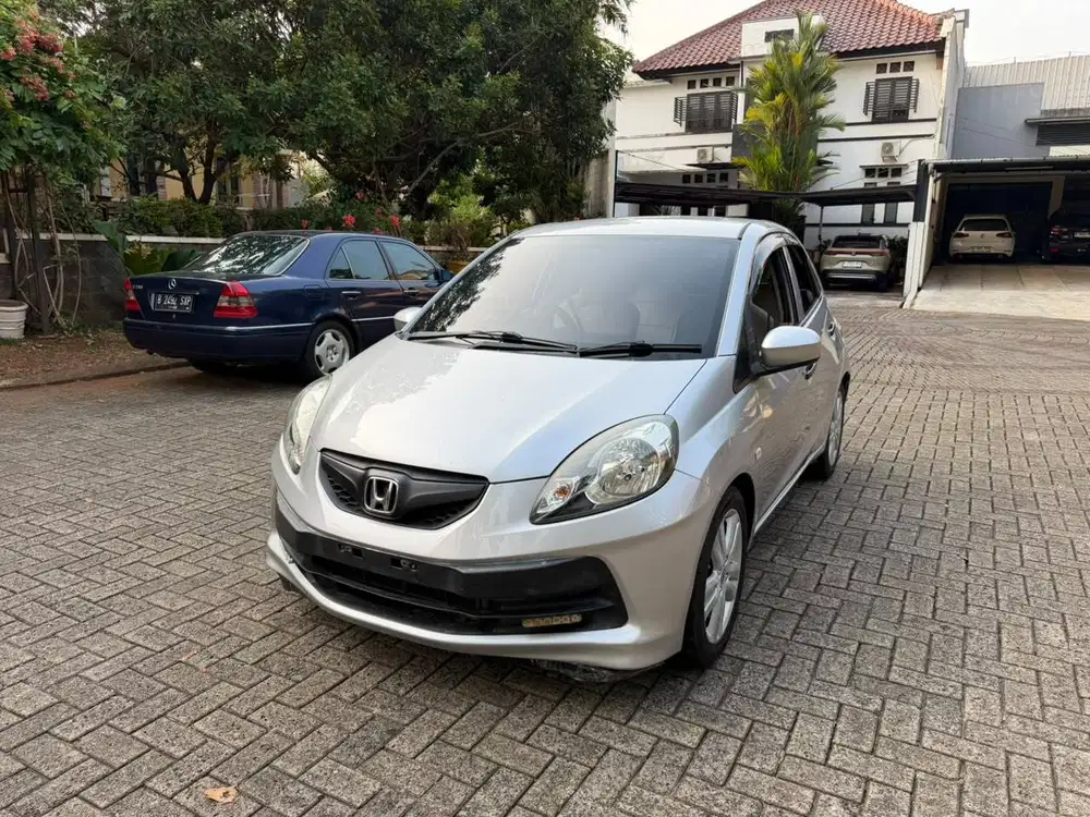 [MURAH] HONDA BRIO E AT 1.3 CBU 2013 GENAP PAJAK HIDUP!