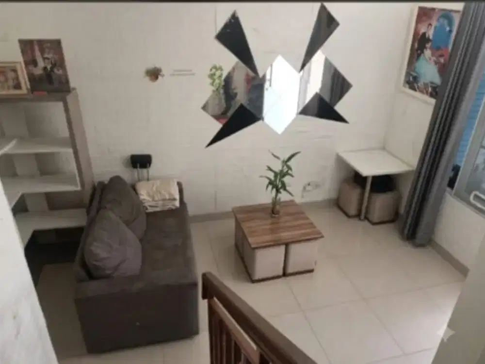 Rumah Full Renovasi 2 Lantai di Cluster Lasaine JCC Jakarta Timur, LT 102 m² LB 76 m², 3+1 KT, 1,5 M Nego