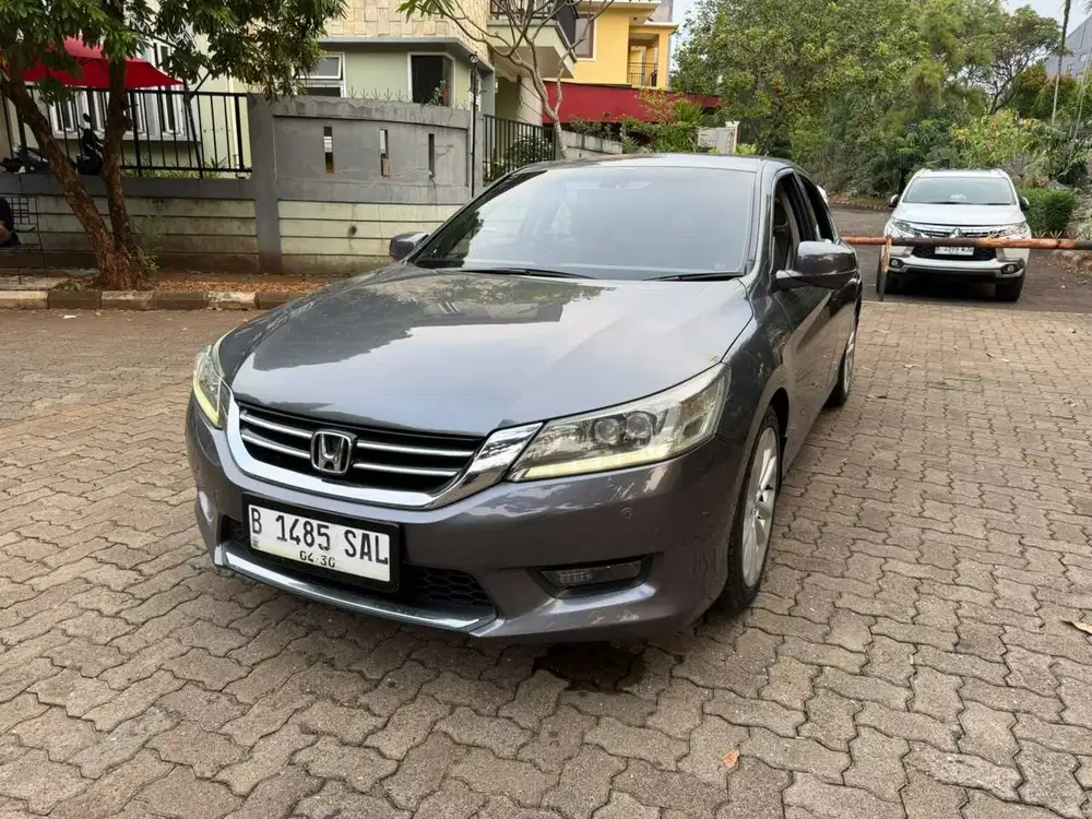 [MURAH] HONDA ACCORD VTIL 2.4 2015 PAJAK PANJANG!