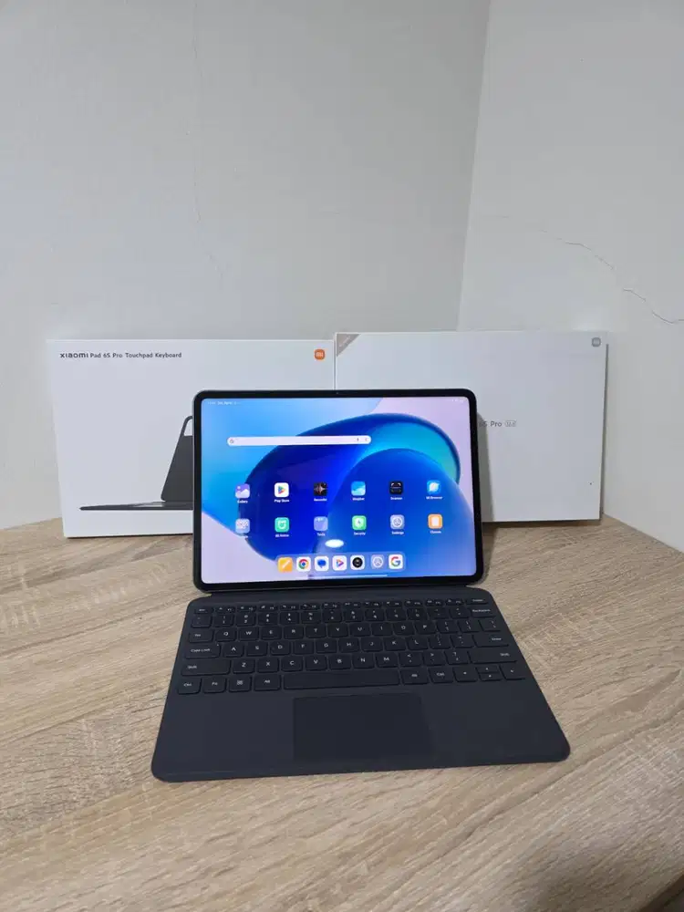 Xiaomi Pad 6s Pro 8/256 Resmi 12.4 + Keyboard Fullset Mi 8GB 256GB