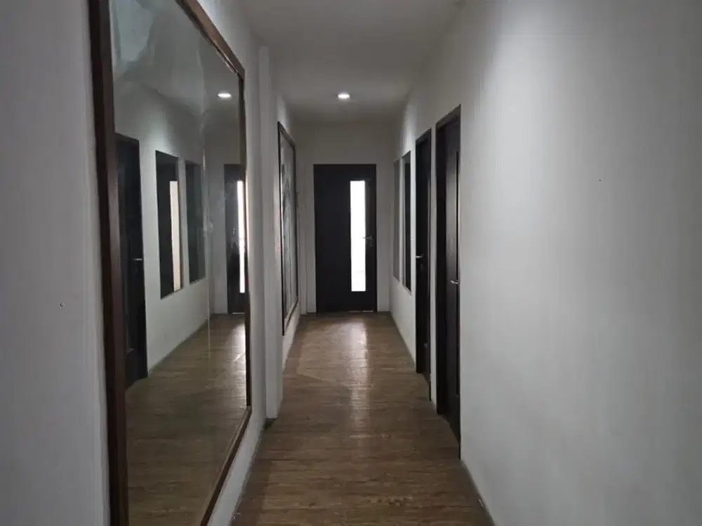 Disewakan Ruko TOHO PIK, Uk. 4,5x17, 5 Lantai, Sekat Kantor, Ada AC, Siap Pakai, Rp 180 Juta/Thn