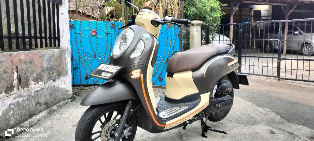 Honda Scoopy fi sporty th 2023 coklat pjk baru byr