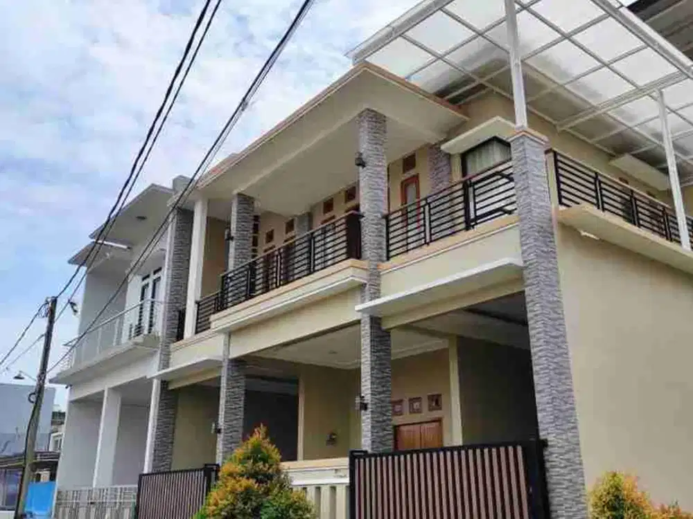 Rumah  Executive Poris Indah Cipondoh Tangerang