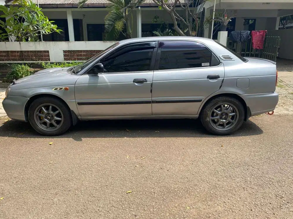 Suzuki Baleno DX AT 2002 Bensin