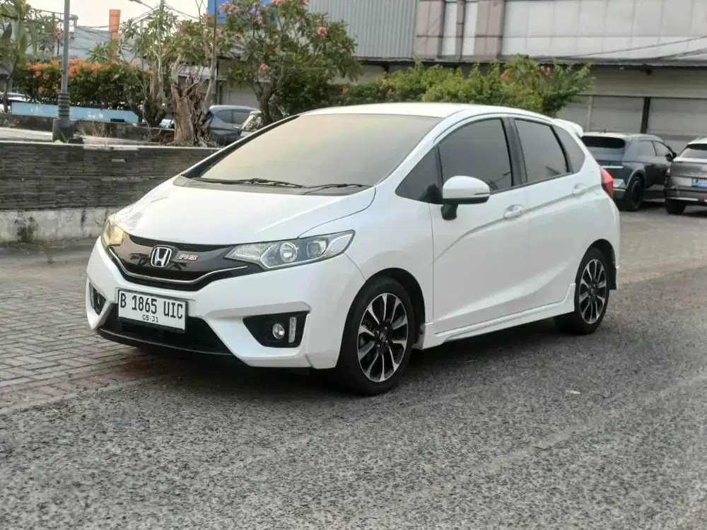 HONDA JAZZ RS SIAP PAKAI