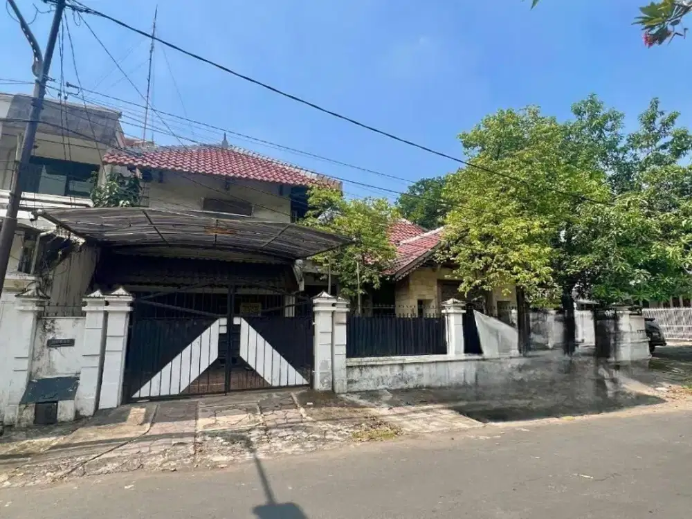 MURAH! 6,2 jt/m2! Dijual rumah HITUNG TANAH Rungkut Asri utara