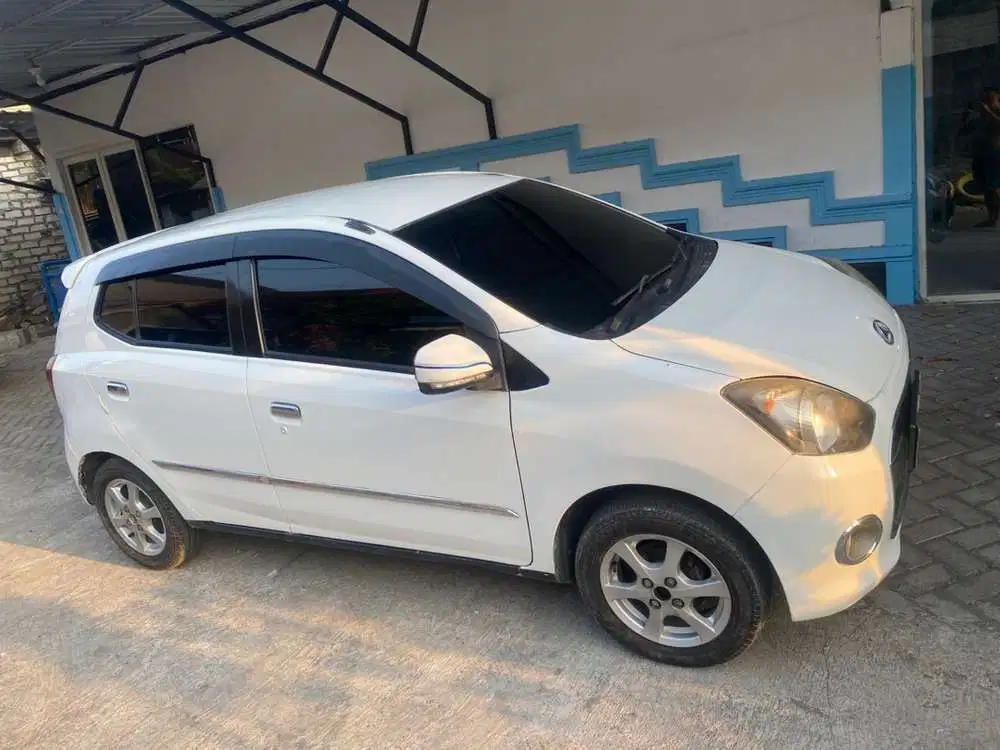 Daihatsu Ayla 2014 Bensin