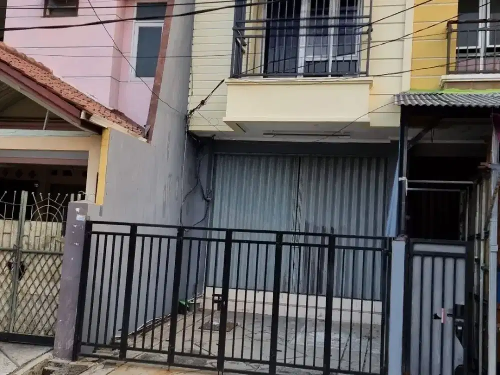 Disewalam Rumah BCS Raya Cocok untuk Tempat Usaha - Jakarta utara.