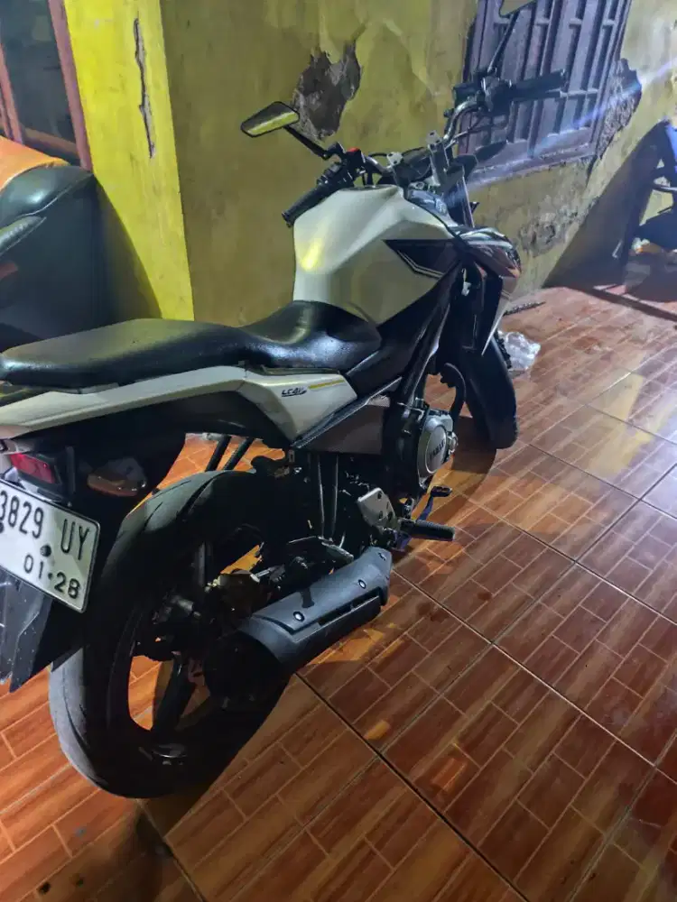 Jual santai Vixion tahun 2017