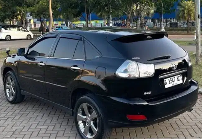 Toyota Harrier Tahun 2009 L