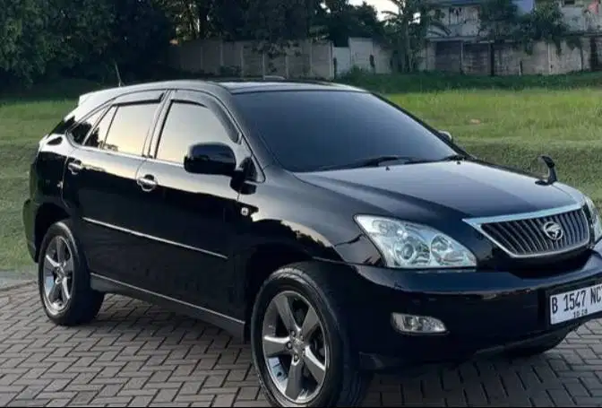 Toyota Harrier Tahun 2009 L