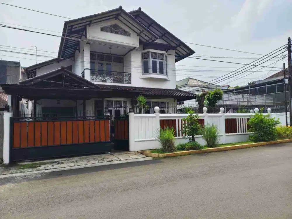 Dijual Rumah Hook Siap Huni di Perumahan Duren Sawit Baru, Pondok Bambu, Duren Sawit, Jakarta Timur