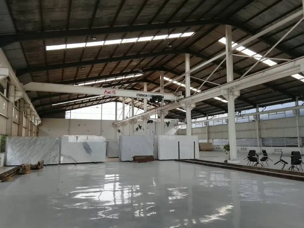 Dijual Cepat Gudang Strategis Pinggir Raya Ciater BSD