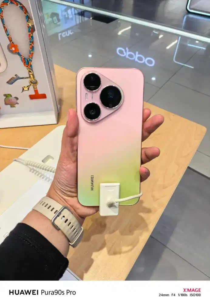 Huawei Pura 90s Pro Guava