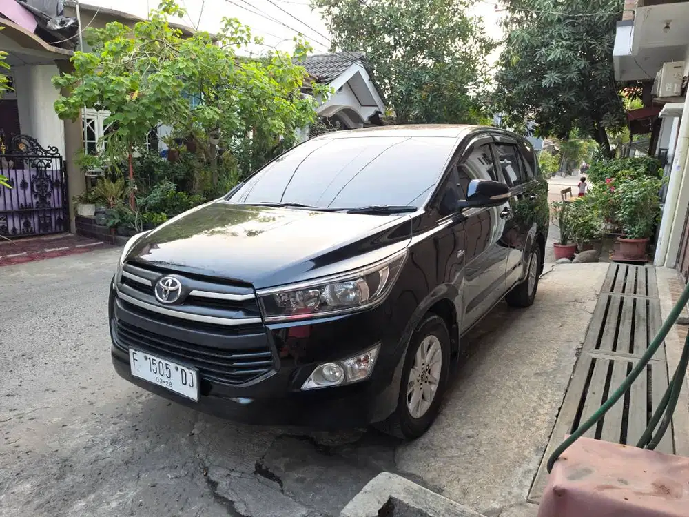 Toyota Kijang Innova Inova Reborn G AT Matic Tahun 2017 Hitam , 2016