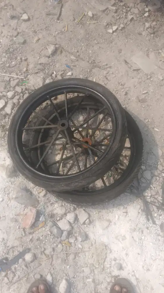 Jual ban+pelek gerobak