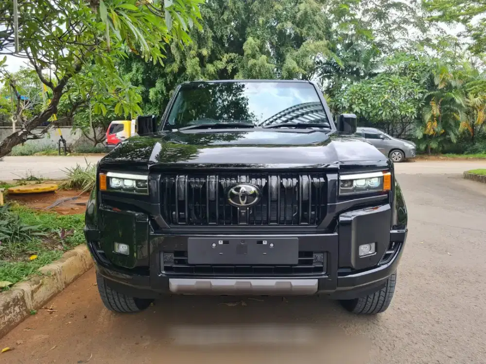 2026 Toyota Land Cruiser Prado 2.8 Adventure Hybrid SUV