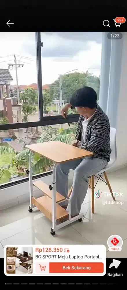 Meja komputer baru