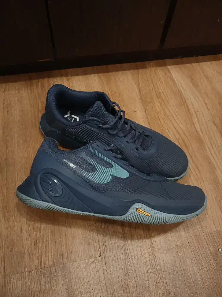 Sepatu Bullpadel Vertex 42,5