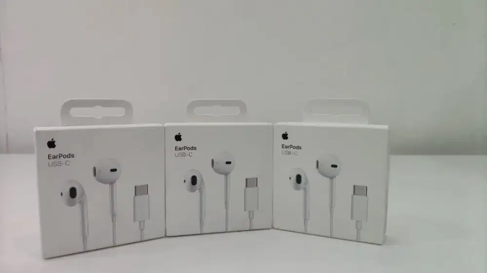 APPLE EarPods USB-C