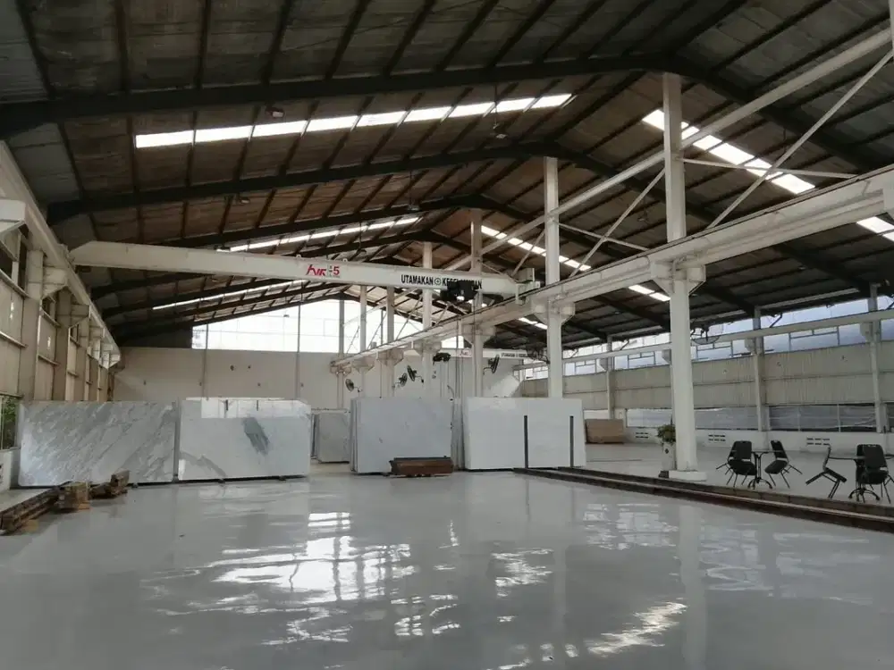 Dijual Cepat Gudang Strategis Pinggir Raya Ciater BSD