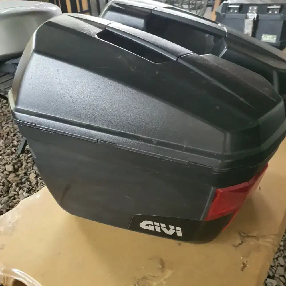 Sidebox Givi E22
