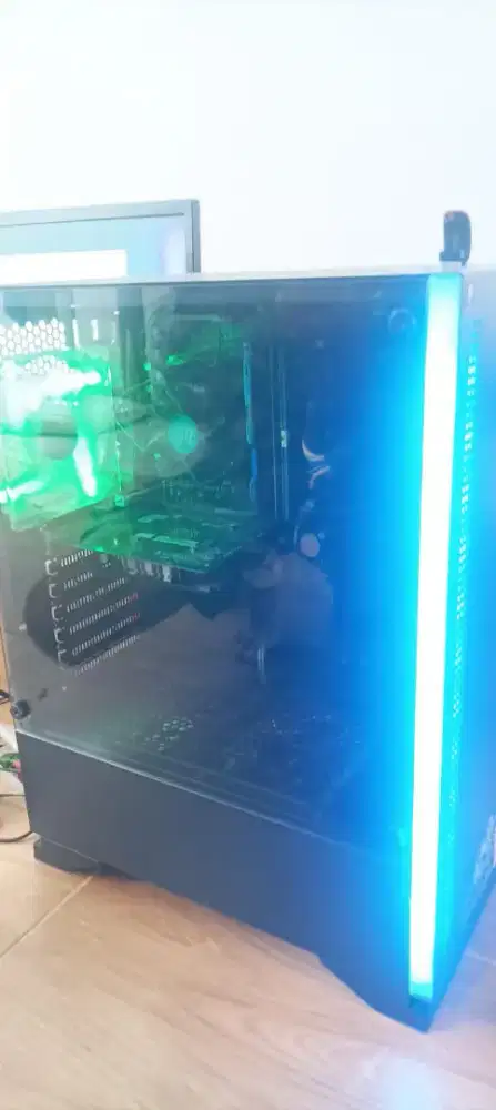 PC GAMING ASUS CORE I7 4790 PATRIOT HYPERX FURY