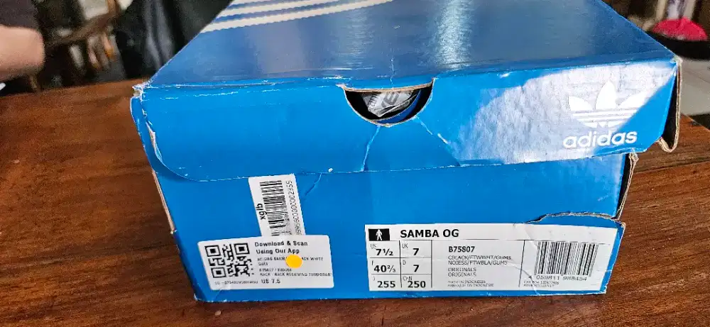 Jual sepatu ADIDAS SAMBA 95%