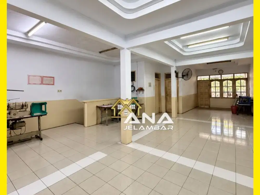 ANA RUMAH LAMA UK 6.5X20M DI KOMPLEK KAVLING POLRI JELAMBAR