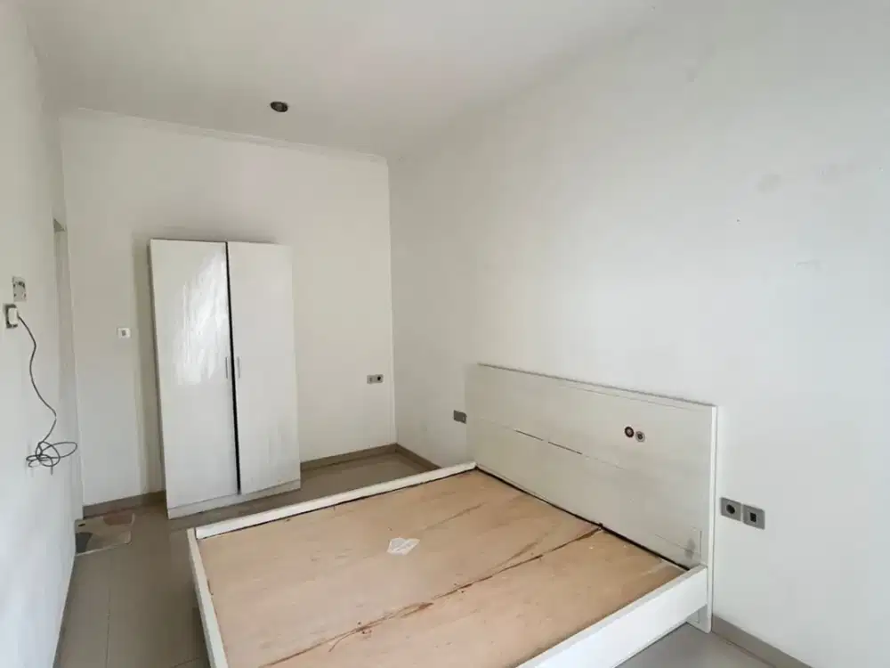DIJUAL — VILLA 2 BEDROOM DENGAN PRIVATE POOL DI KEROBOKAN, SEMINYAK