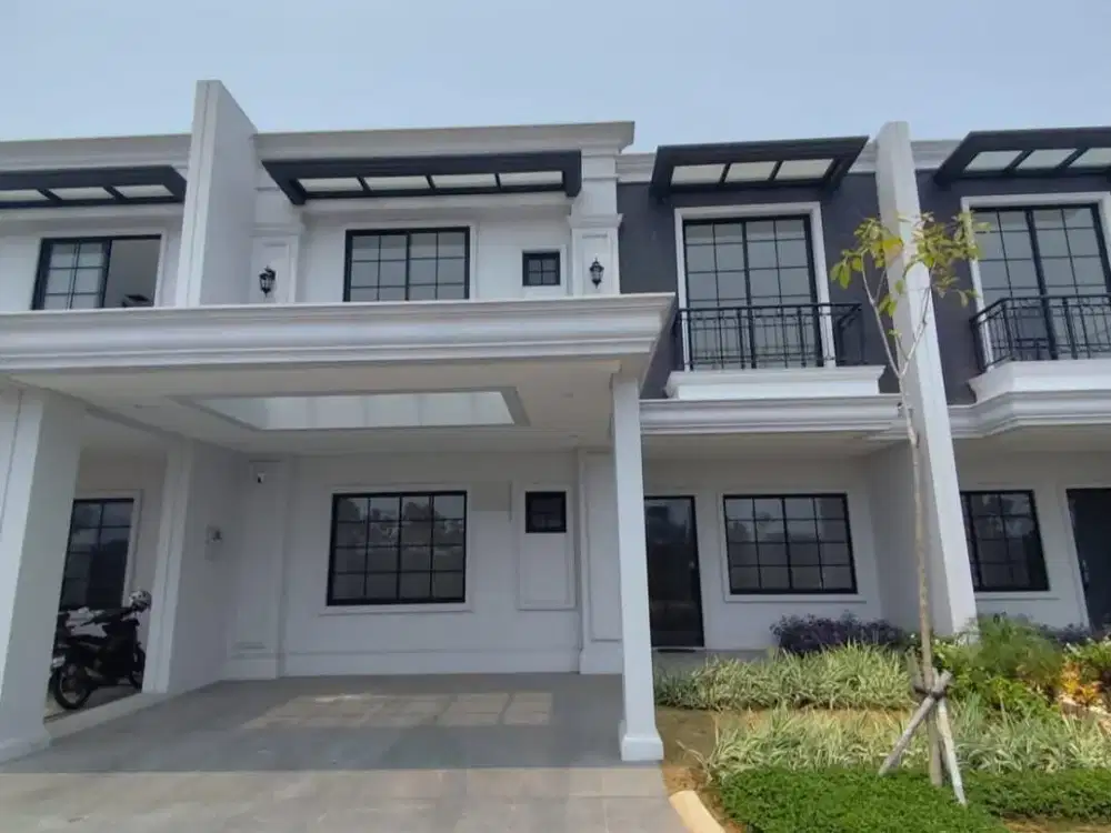Disewakan Rumah Villa Pasir Putih PIK2, Uk. 10x20, 4 KT, American Classic, Rp 250 Juta/Thn, Min. 2 Tahun