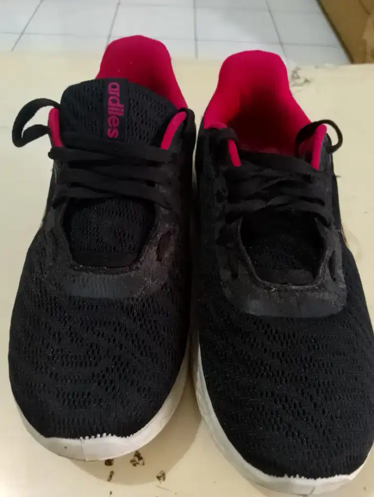 Sepatu Ardiles mantap