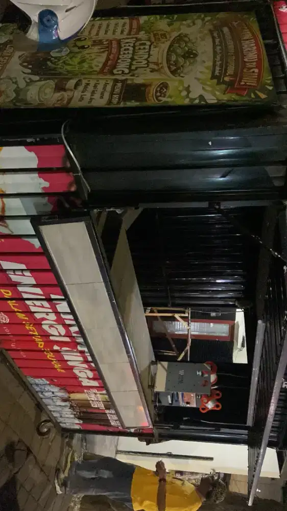 Dijual container