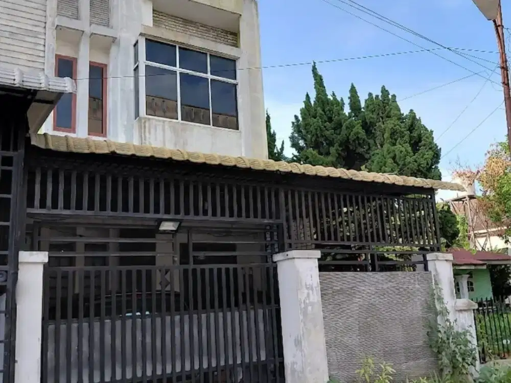 PUNYA HUNIAN NYAMAN DI CEMARA? RUMAH 2 LANTAI SIAP HUNI