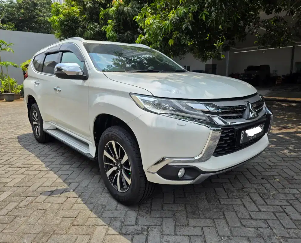 Dijual Mitsubishi Pajero Sport Dakar (4x2) AT 2016
