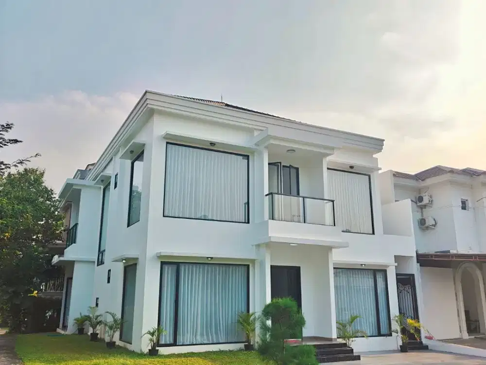 BRAND NEW! RUMAH AMERICAN CLASSIC BSD FORESTA SAMPING TAMAN