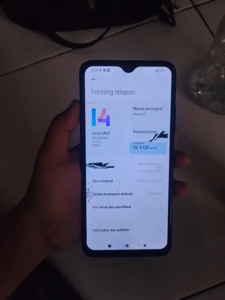 Redmi 9t 4/64 layar kaya difoto sentuhan aman batangan