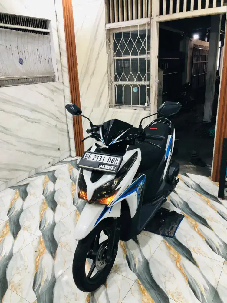 VARIO NEW KZR ISTIMEWA 2014 Pajak Hidup