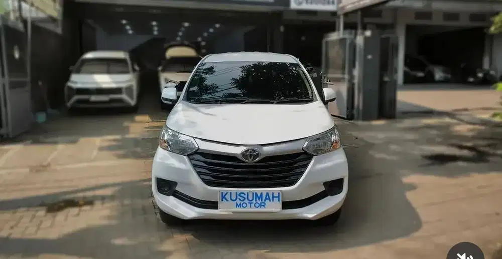 TOYOTA AVANZA 1.3 AT 2016