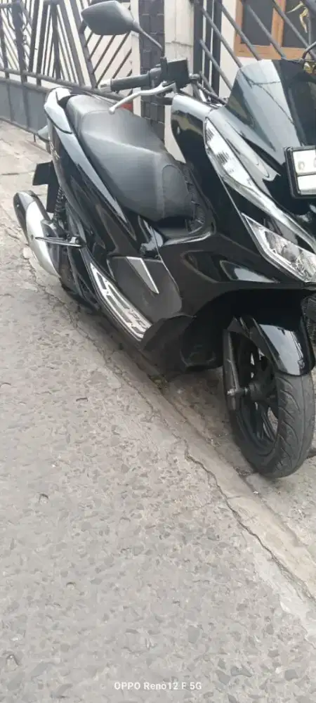 DIJUAL CEPAT HONDA PCX GRESSS