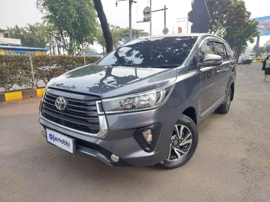 LOW DP Toyota Kijang Innova 2.4 G Solar-MT 2022 9HQ