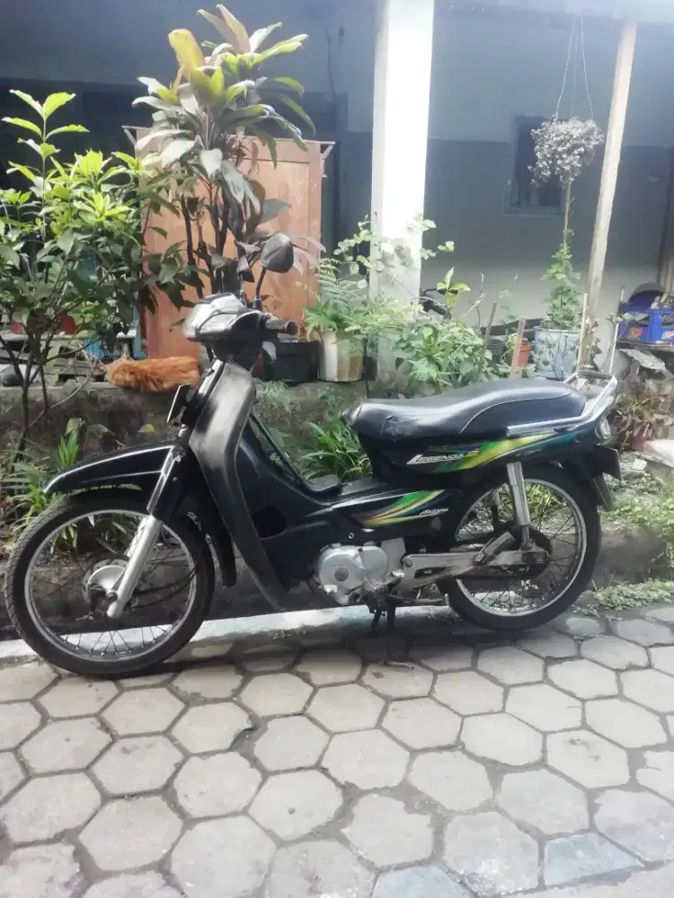 honda astrea legenda 2