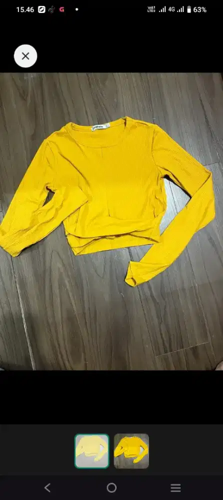 Atasan Stradivarius